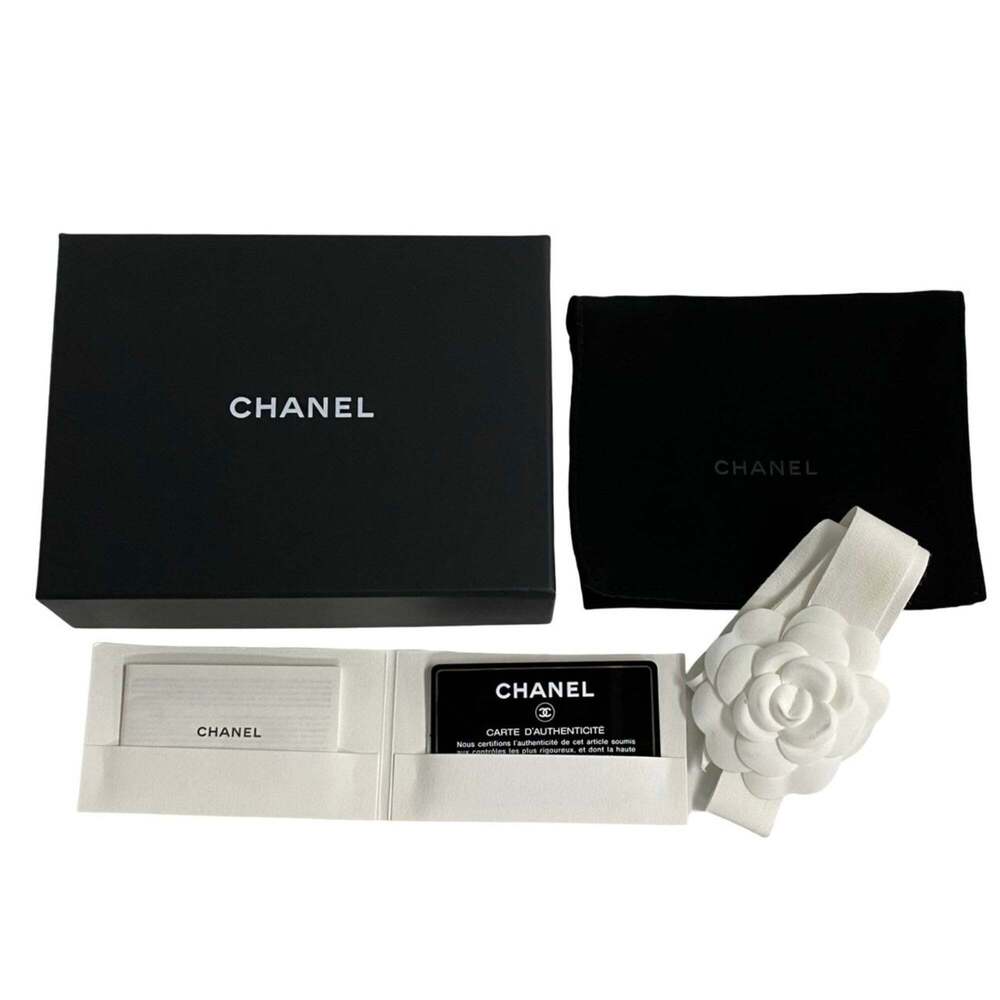 CHANEL Pink Caviar Leather Wallet - Picture 9 of 9